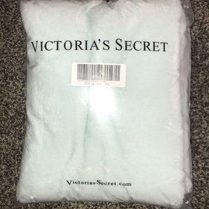 NWT VS light blue super soft blanket